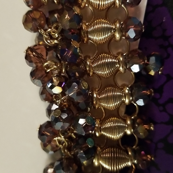 Purple Beaded Waterfall Choker or Bib Necklace (13"-19") in Goldtone - Picture 7 of 9